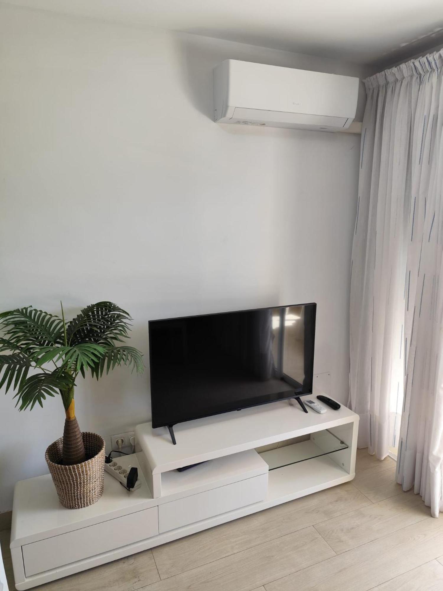 White And Quiet! Modern Apartment In San Agustin San Bartolomé Ngoại thất bức ảnh